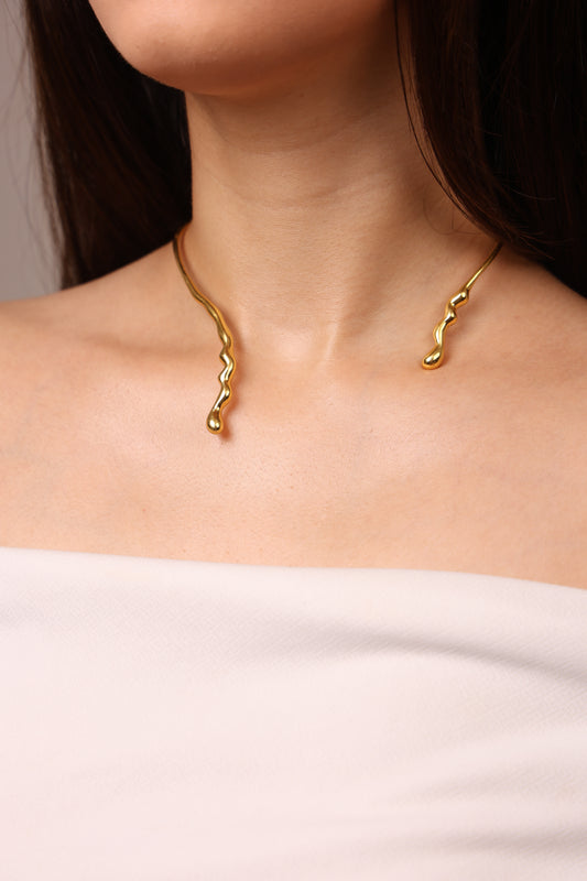 Eterna Arc Choker