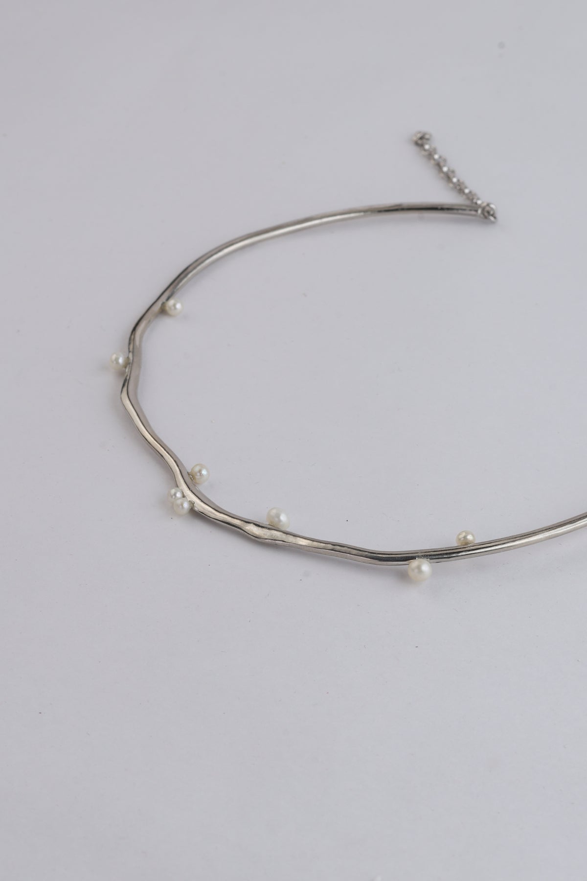 Moonlit Pearl Neckpiece