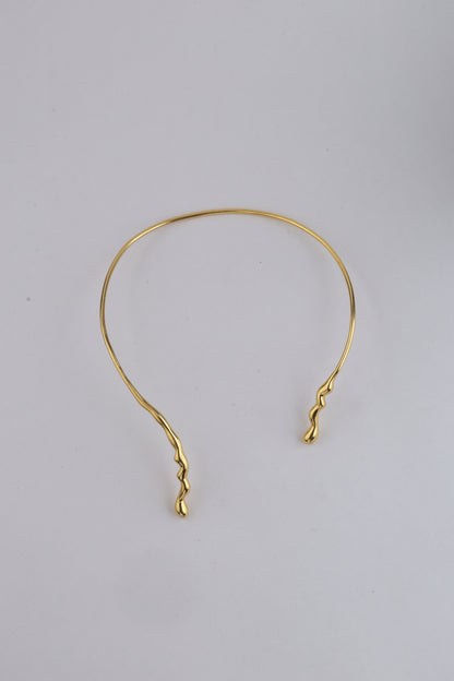 Eterna Arc Choker