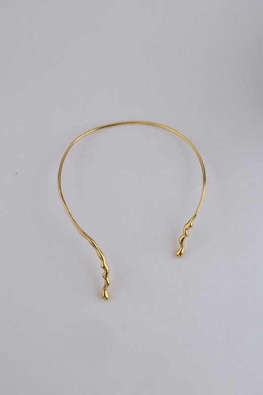 Eterna Arc Choker