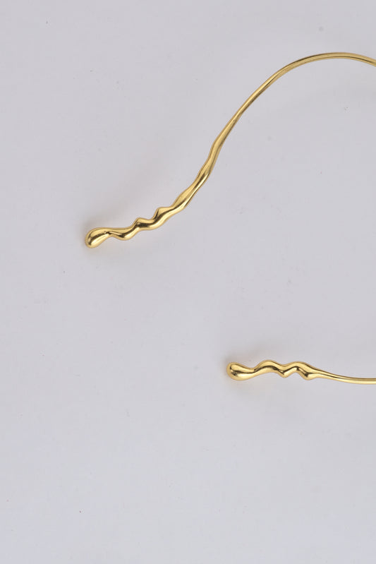 Eterna Arc Choker