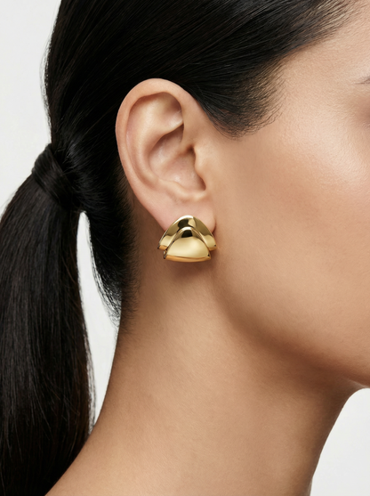 Claspe Minimalist Drop Earring