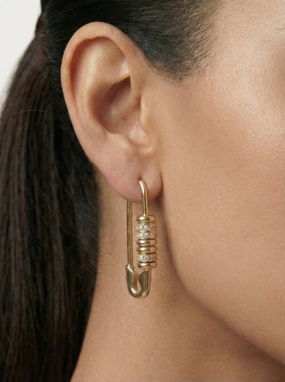 Pinfluence Luxury Drop Earring
