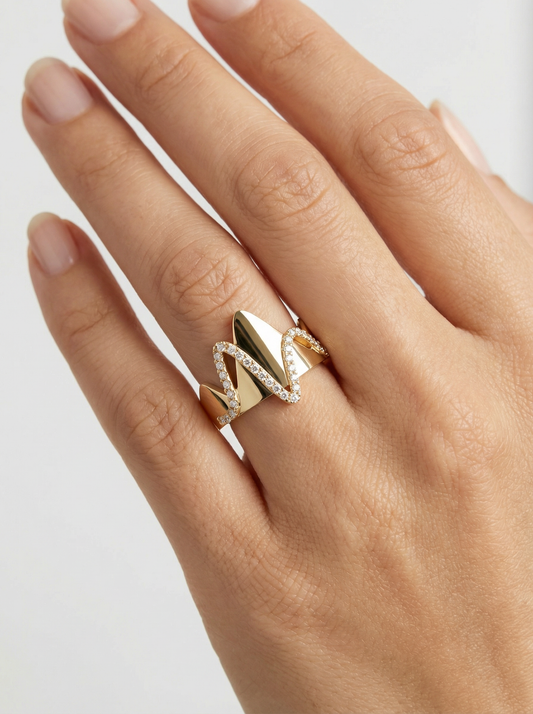 Loop de Wave Studded Diamond Ring