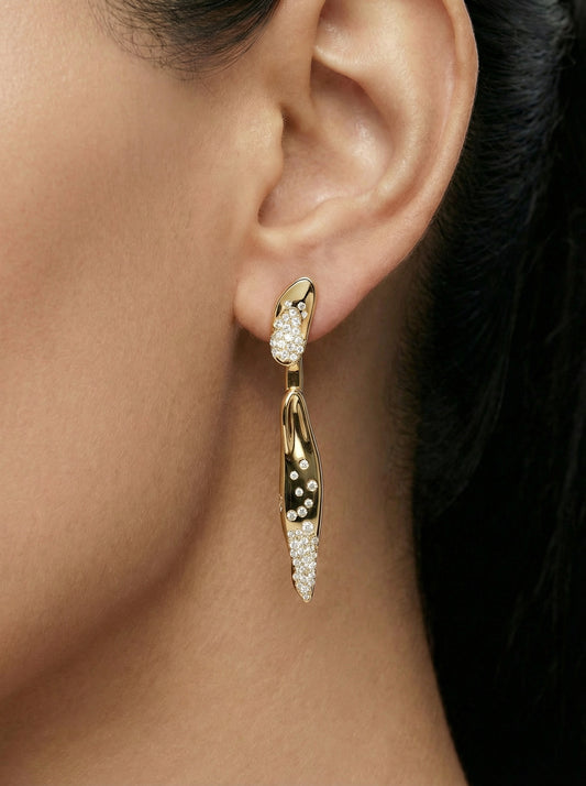 Lustre Tail